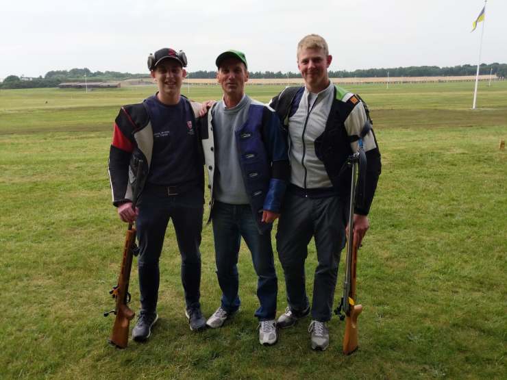 35302114_862073550649005_7193442004523548672_n